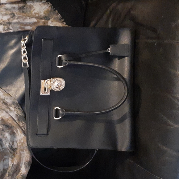Michael Kors Handbag - Picture 9 of 9